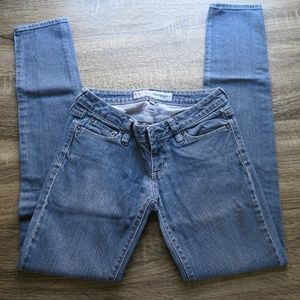 Bullhead (1R) Super Skinny Jeans